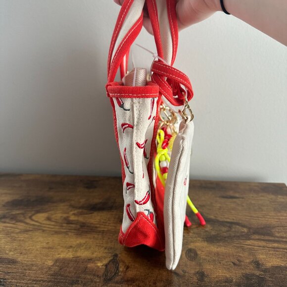 NWT Madden Girl Chili Pepper Red Canvas Mini Tote Viral Crossbody Bear Charm - Picture 5 of 8